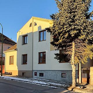 Prodej rodinného domu 161 m&sup2; Třebíč