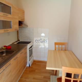 Pronájem bytu 2+kk 35 m² Kladno