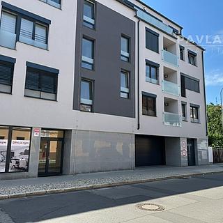 Prodej bytu 1+kk, garsoniery 41 m&sup2; České Budějovice