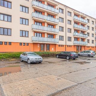 Prodej bytu 3+1 65 m² České Budějovice, Suchovrbenské nám.