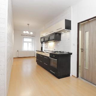 Pronájem bytu 2+1 52 m² Jihlava, Palackého