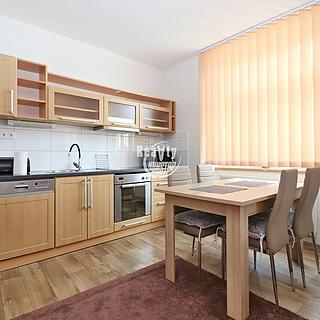 Pronájem bytu 3+kk 45 m&sup2; Jihlava