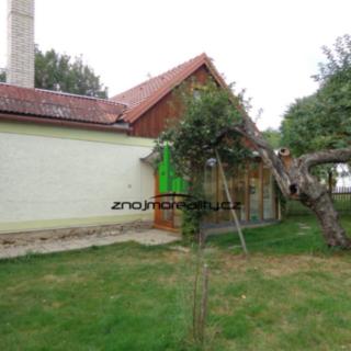 Pronájem bytu 1+1 80 m² Černín