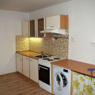 Pronájem bytu 2+kk 46 m² Dvůr Králové nad Labem, náměstí T. G. Masaryka