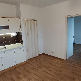 Pronájem bytu 2+kk 38 m² Jaroměř, Karla Lánského