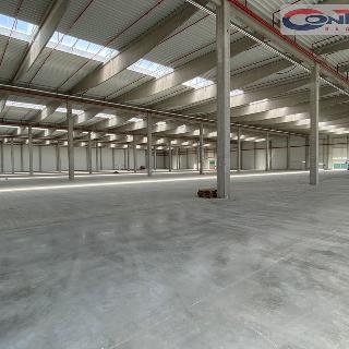 Pronájem skladu 10 080 m² Hranice, Olomoucká