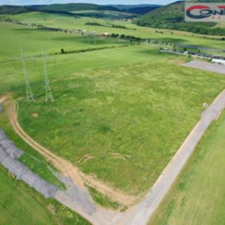 Prodej komerčního pozemku 9 891 m² Bavoryně Na Lhotkách