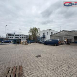 Pronájem skladu 3 922 m² Praha, Radiová
