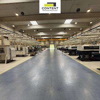 Prodej výrobního objektu 4977 m&sup2; Mochov