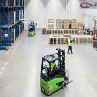 Pronájem skladu 7 461 m² Ostrava, Záhumenní