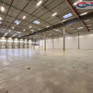 Pronájem skladu 4000 m² Hostivice