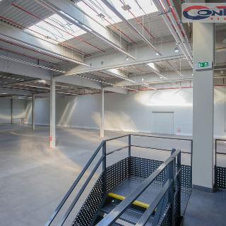 Pronájem výrobního objektu 3 000 m² Ostrava, Záhumenní