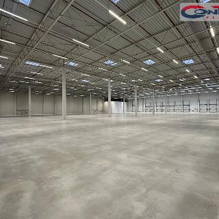 Pronájem výrobního objektu 6 800 m² Ostředek, 