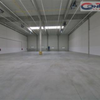 Pronájem skladu 2368 m² Praha