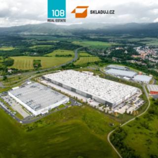 Pronájem skladu 10000 m&sup2; Ostrov