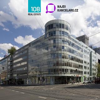 Pronájem kanceláře 852 m² Praha, Plzeňská