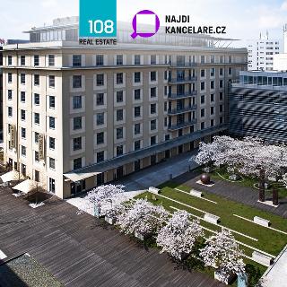 Pronájem kanceláře 853 m² Praha, Jankovcova