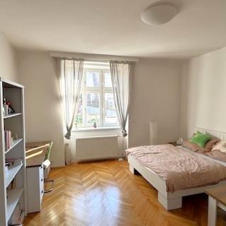 Pronájem bytu 1+1 44 m² Praha, Koperníkova