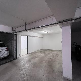 Pronájem skladu 38 m² Praha, Kolodějská