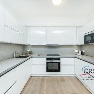 Pronájem bytu 4+kk 130 m² Praha, Na Komořsku