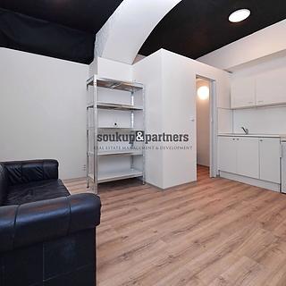 Prodej bytu 1+kk, garsoniery 19 m&sup2; Praha
