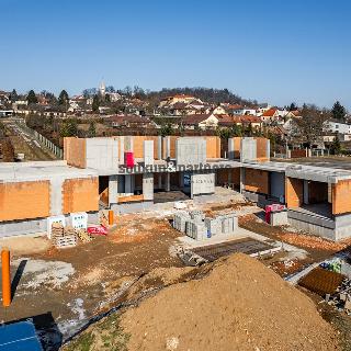 Prodej rodinného domu 559 m² Pyšely, Oblouková