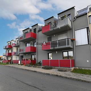 Pronájem bytu 3+kk 101 m² Říčany