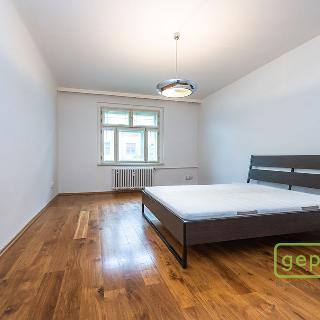 Pronájem bytu 2+kk 53 m² Praha, Lucemburská