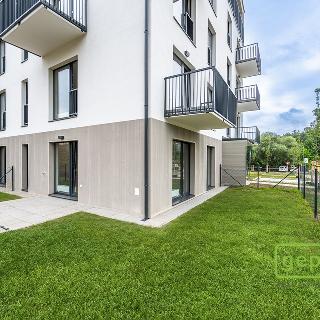 Prodej bytu 2+kk 63 m² Slaný, U Benaru