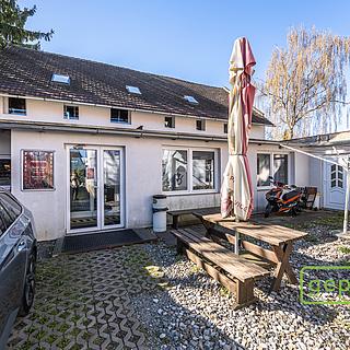 Prodej Ostatních komerčních prostor 567 m&sup2; Středokluky