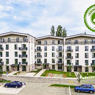 Prodej bytu 4+kk 85 m² Slaný, U Benaru