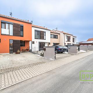 Prodej rodinného domu 101 m&sup2; Drahelčice