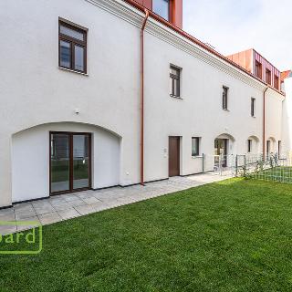 Prodej bytu 2+kk 57 m² Velké Přílepy, Pražská