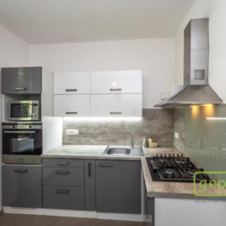 Pronájem bytu 1+1 35 m² Praha