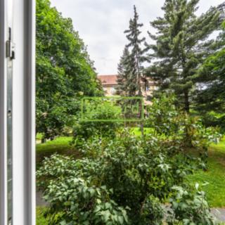 Pronájem bytu 1+kk a garsoniéry 19 m² Praha Strašnice, U kombinátu