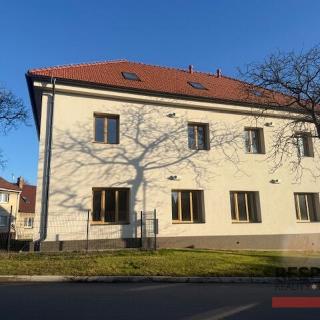 Prodej bytu 3+kk 83 m² Řevničov, Karlovarská