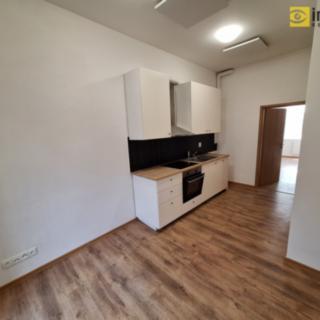 Prodej bytu 2+kk 36 m² Plzeň