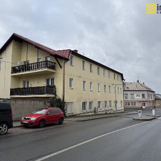 Pronájem bytu 1+1 45 m² Kozolupy, 