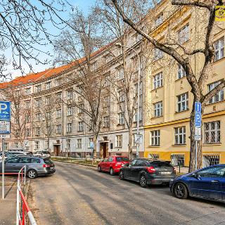 Prodej bytu 3+kk 88 m² Praha, Václavkova