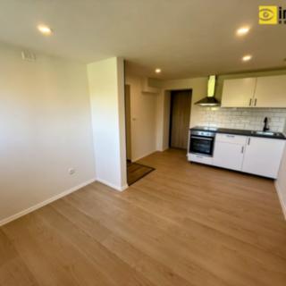Pronájem bytu 2+kk 30 m² Dlažov