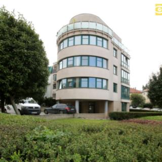 Pronájem bytu 2+kk 60 m² Praha