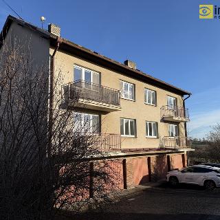 Pronájem bytu 3+1 75 m² Dlažov, 