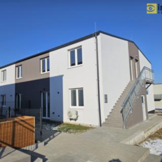 Prodej bytu 2+kk 43 m² Vochov