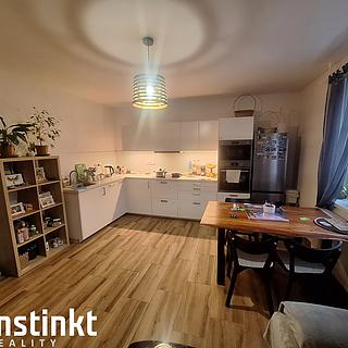 Pronájem bytu 2+kk 76 m&sup2; Plzeň