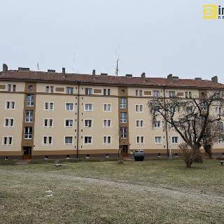 Pronájem bytu 2+1 58 m² Kladno, gen. Píky