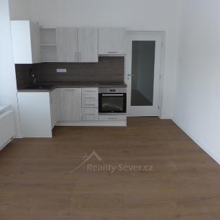 Prodej bytu 2+kk 42 m² Doksy, Komenského