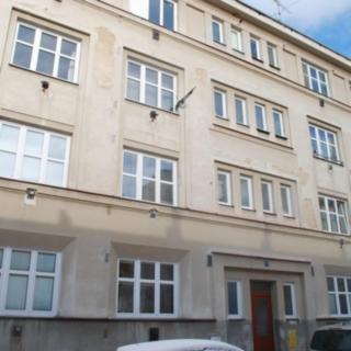 Pronájem bytu 2+kk 43 m² Jindřichův Hradec II, Schwaigrova