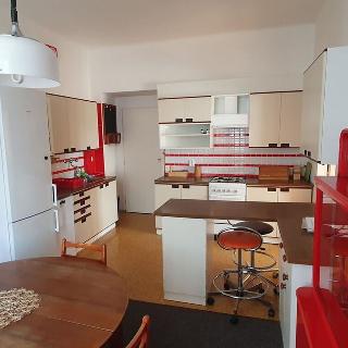 Pronájem bytu 3+kk 66 m² Praha, Drahobejlova