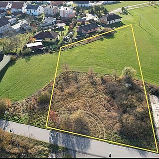 Prodej stavební parcely 4836 m&sup2; Dívčice