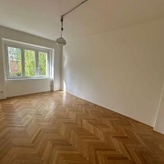 Prodej bytu 3+1 95 m² Praha, Myslbekova